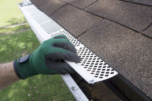 Gutter Protection Installation in Edmonds